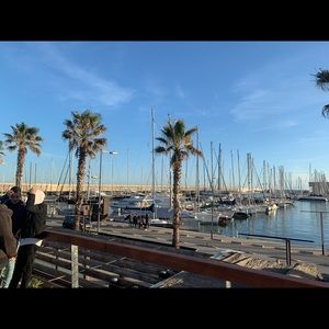 Meet your Posher, Isaac